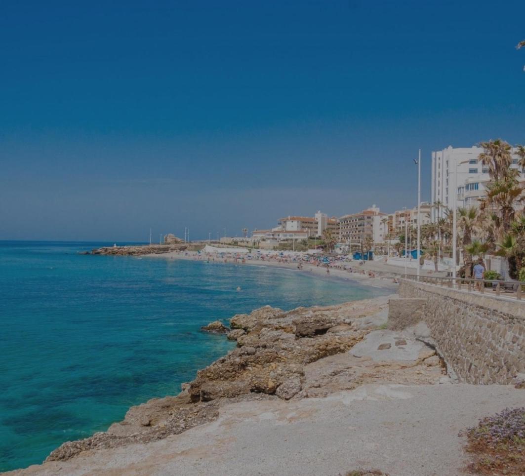 Piso Acogedor Cerca De La Playa Torrecilla Nerja Exterior foto
